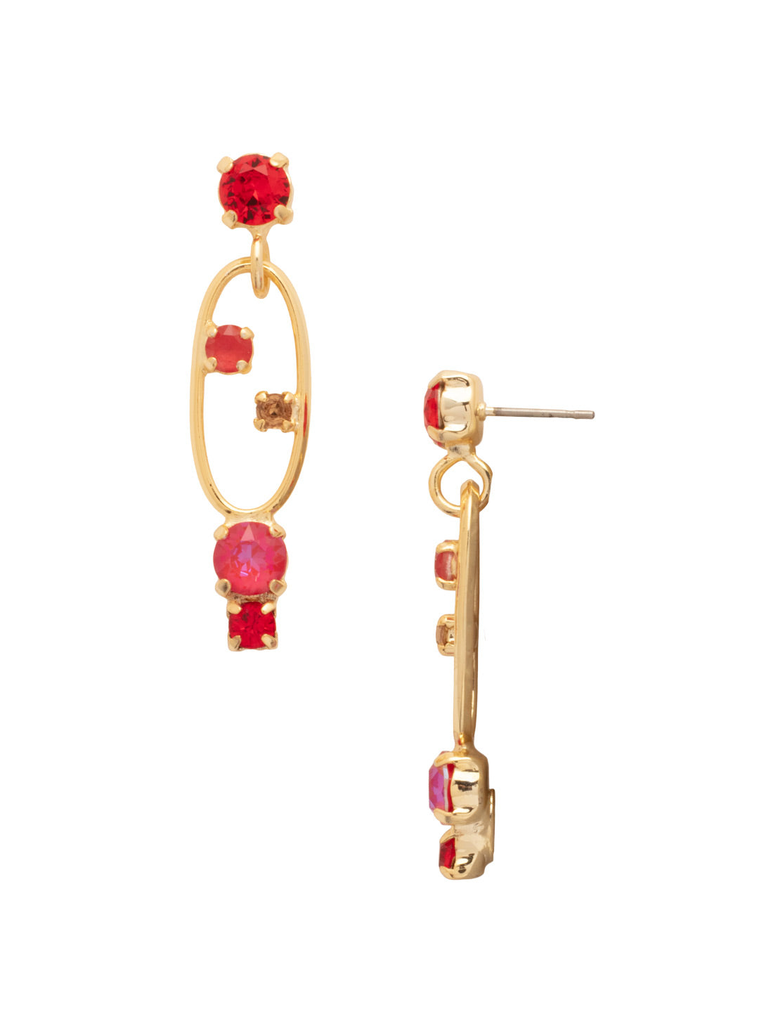 Greer Studded Dangle Earrings - EFT4BGRCP - <p>The Greer Studded Dangle Earrings feature bold round chain links adorned with sparkling crystal embellishments, creating a striking look that elevates any outfit. These earrings are the perfect blend of modern design and glamorous flair. From Sorrelli's Red Carpet collection in our Bright Gold-tone finish.</p>