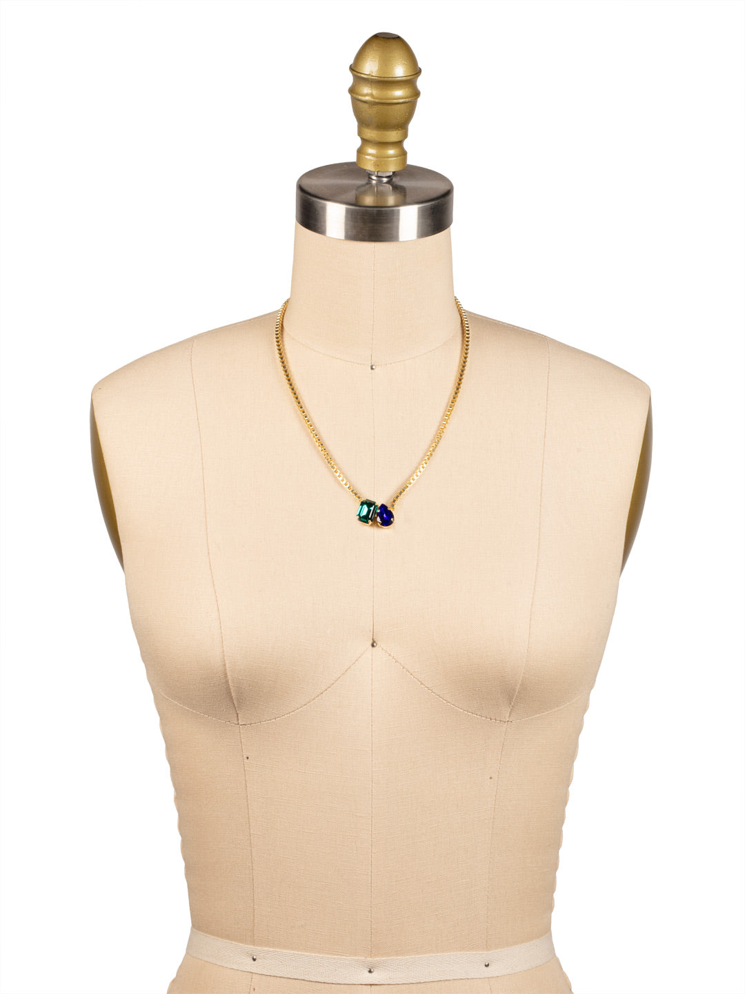 Emerald Pear Pendant Necklace - NFN3BGEB