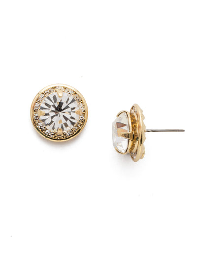 Dua Stud Earring - EEB33BGCRY - <p>The Dua is a glamorous take on a simple stud. A sparkling round crystal, bordered by smaller crystals, will take your look from day to night effortlessly. From Sorrelli's Crystal collection in our Bright Gold-tone finish.</p>