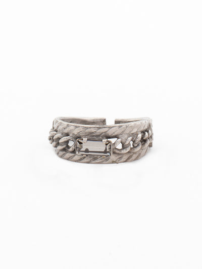 Petite Braided Baguette Cocktail Ring - RCT28ASCRO - <p>This stackable ring features a petite baguette crystal set between two braided bands, which is further accented by delicate, metal chain. Ring size: 7 (US) From Sorrelli's Crystal Rock collection in our Antique Silver-tone finish.</p>