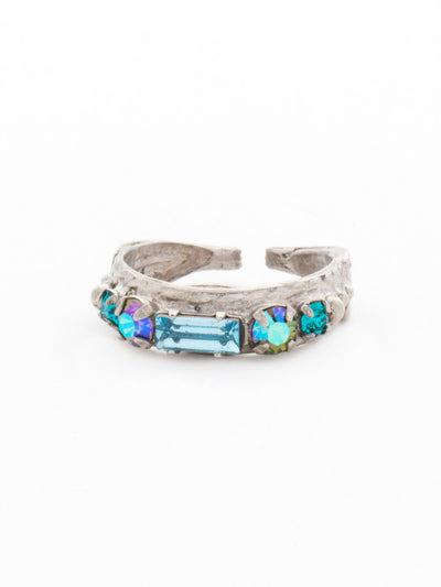 Petite Stackable Baguette Crystal Cocktail Ring - RCT3ASOC - <p>A baguette crystal is the center piece of this petite stackable ring. Wear this ring alone for a touch of sparkle, or pair it with our other petite stackables to a create a modern, stacked look. Ring size: 7 (US) From Sorrelli's Ocean collection in our Antique Silver-tone finish.</p>